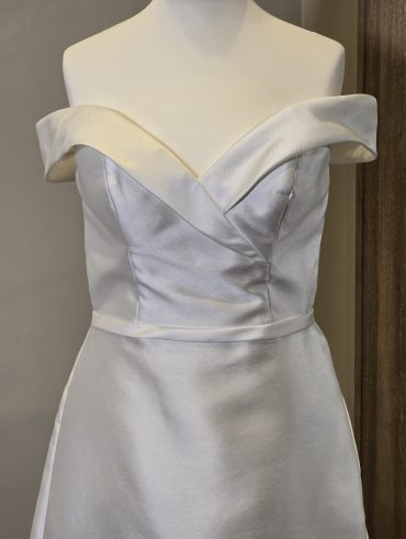Ladybird 521041 plain Ivory Wedding Dress