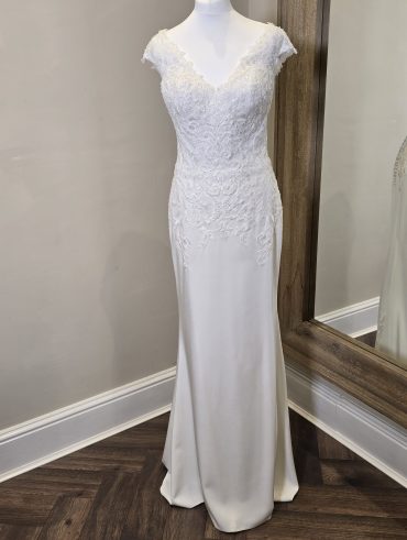 Phoenix Gowns Charlie PH0107