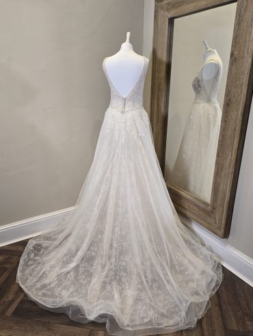 Riki Dalal Liri Bridal Wedding Dress