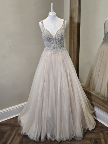 Essence of Australia Wedding Dress