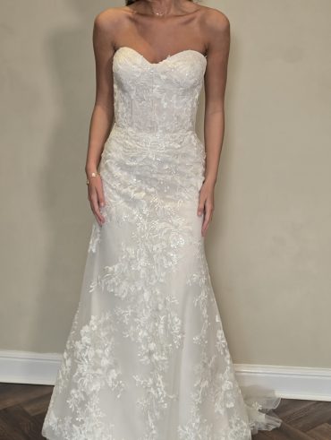 White Rose Wedding Dress