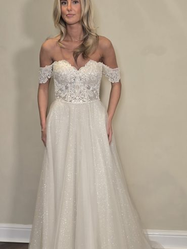 Liri Bridal Majesty wedding dress