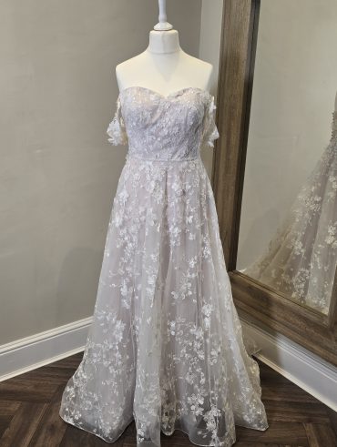 Tania Olsen Dominique wedding dress